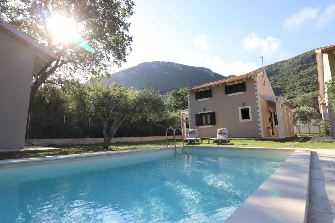 Theonymfi Luxury Villas Doukades Ngoại thất bức ảnh